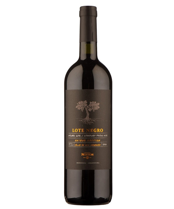 Bodega Norton Lote Negro 2018 red Argentine wine from Mendoza – wine bottle image