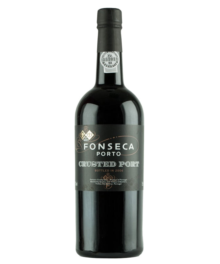 Fonseca Crusted Port Portuguese red wine bottled 2006 – wine bottle image