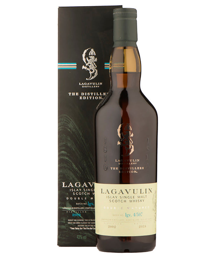 Lagavulin Distillers Edition 2022 Release Single Malt Whisky from Scotland – spirit bottle image