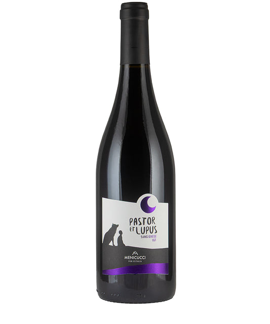 Menicucci Pastor et Lupus Sangiovese 2023 bottle with elegant label featuring wolf and dog silhouettes